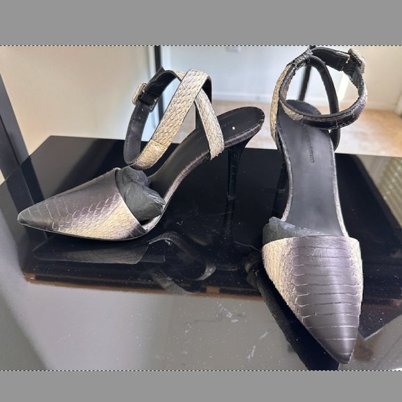 alexander Wang Lovisa Point toe snakeskin  pumps - Picture 2 of 6